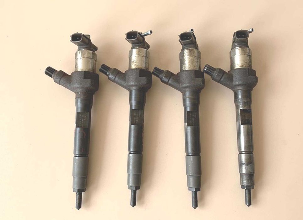 Injectoare mazda cx5 2.2 cod DENSO SH0113H50 EURO 5