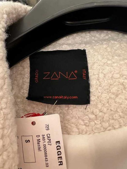 Palton ZANA Egger fashion"lana naturala" cumparat de la o casa de moda