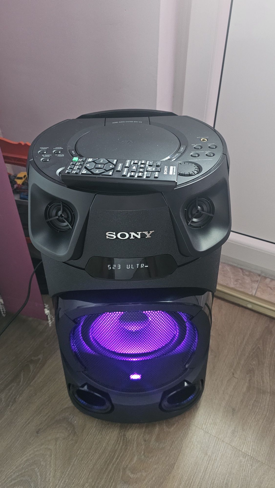 Vand boxa bluetooth sony mhc-v13