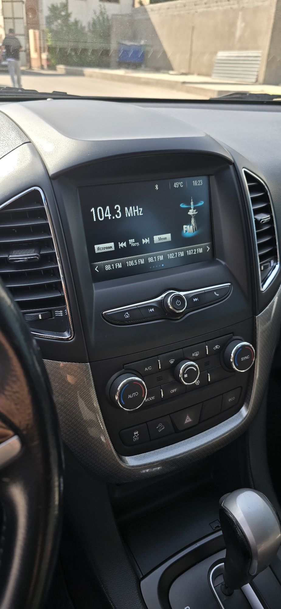 Chevrolet captiva 4