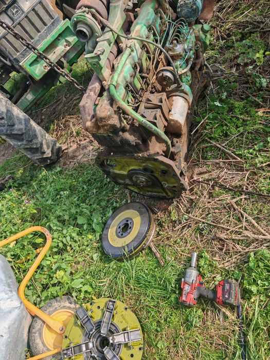 motor john deere de 145 cp tractor sau combina