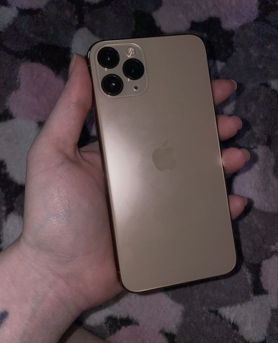 Продам iPhone 11 Pro 256Gb