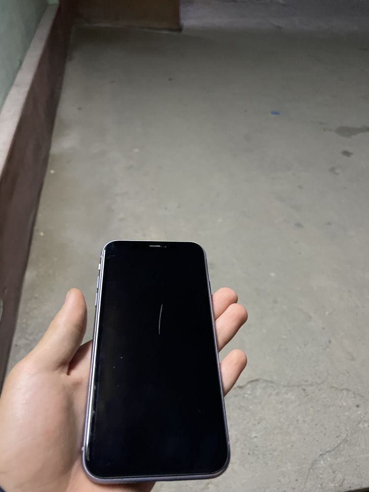 Iphone 11 отличное состояние