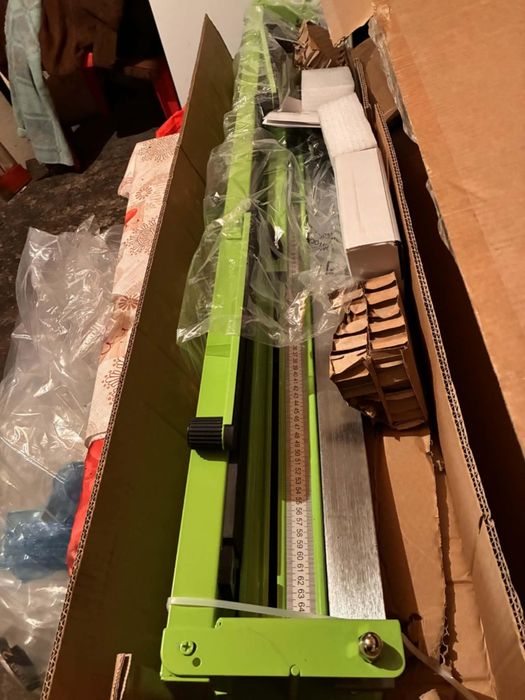 Mașină de tăiat gresie