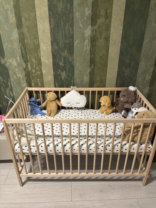 Patut bebe Ikea + saltea inclusa