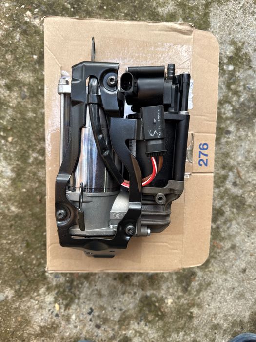 Компресор за окачване на Мерцедес