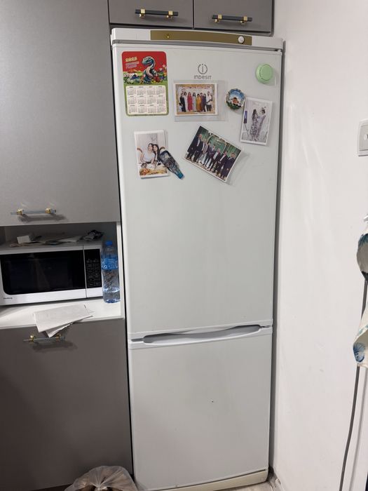 Холодильник 15тыс