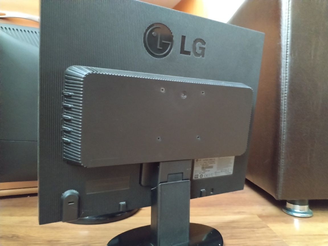 Monitor FLATRON LG 19 inch