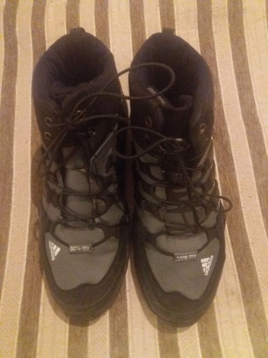 Оригинални Спортни Обувки 'ADIDAS-TERREX"! - 90%!