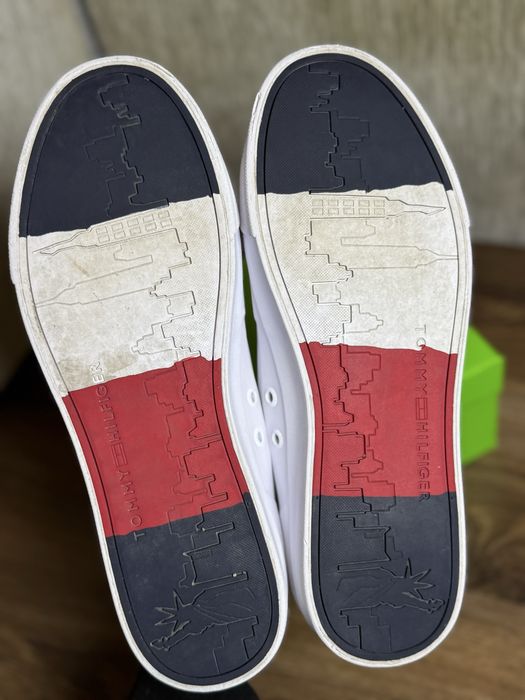 Tommy Hilfiger кецове