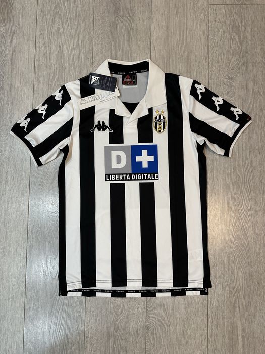 Футболни тениски Ювентус, Милан, Реал Мадрид, Франция