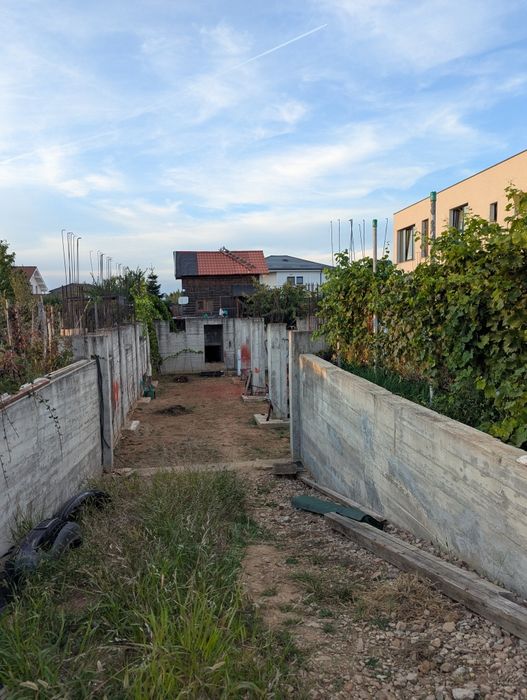 Vând teren + fundație Grigorescu Oradea