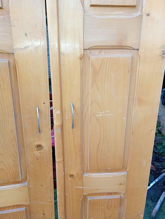 vand usi interior din lemn - apartament. doar Braila