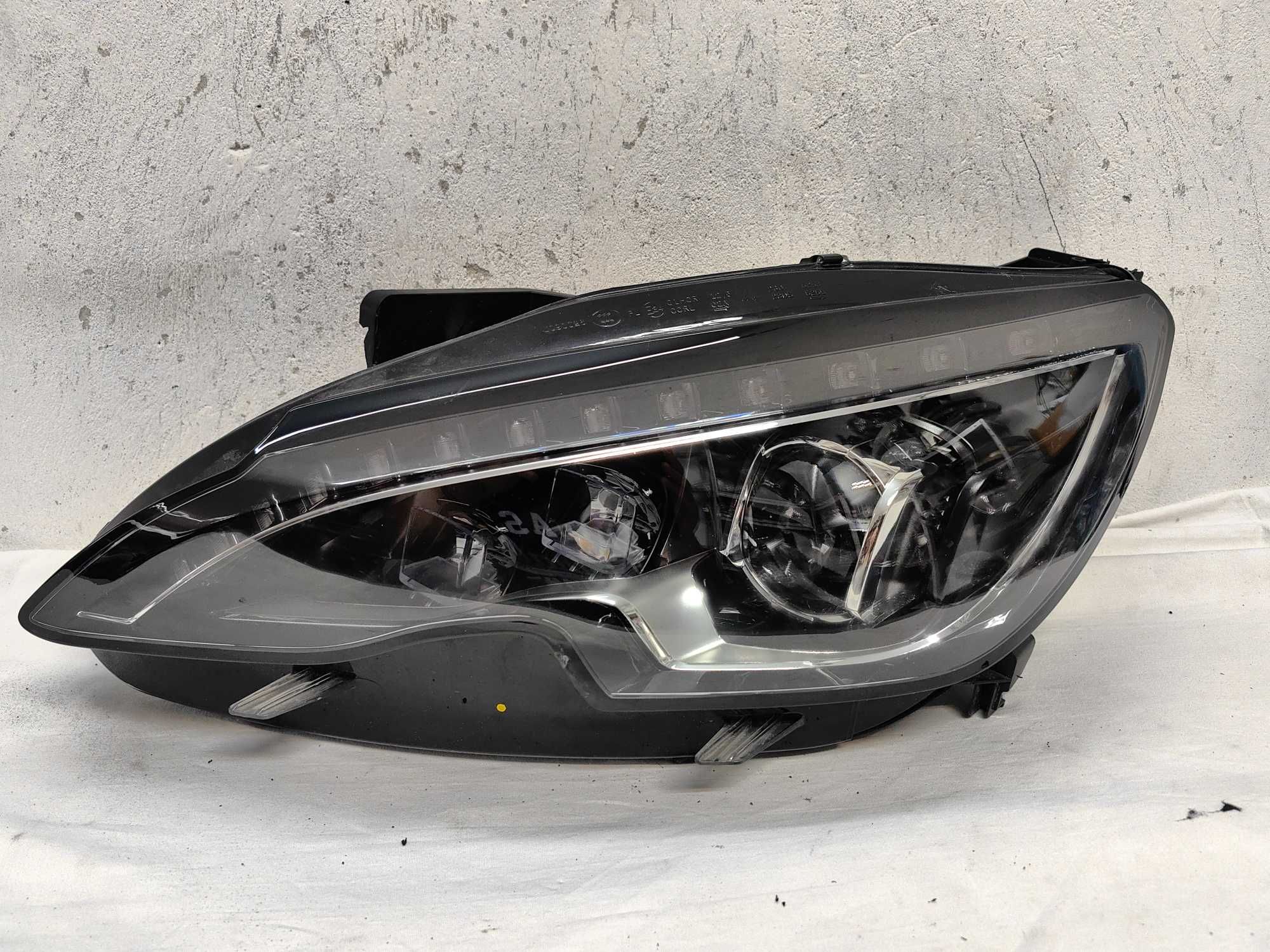 Оригинален фар Хюндай Туксон  Hyundai Tucson
