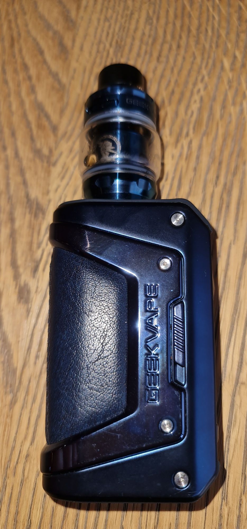 Vape Geekvape cu 2 acumulatori