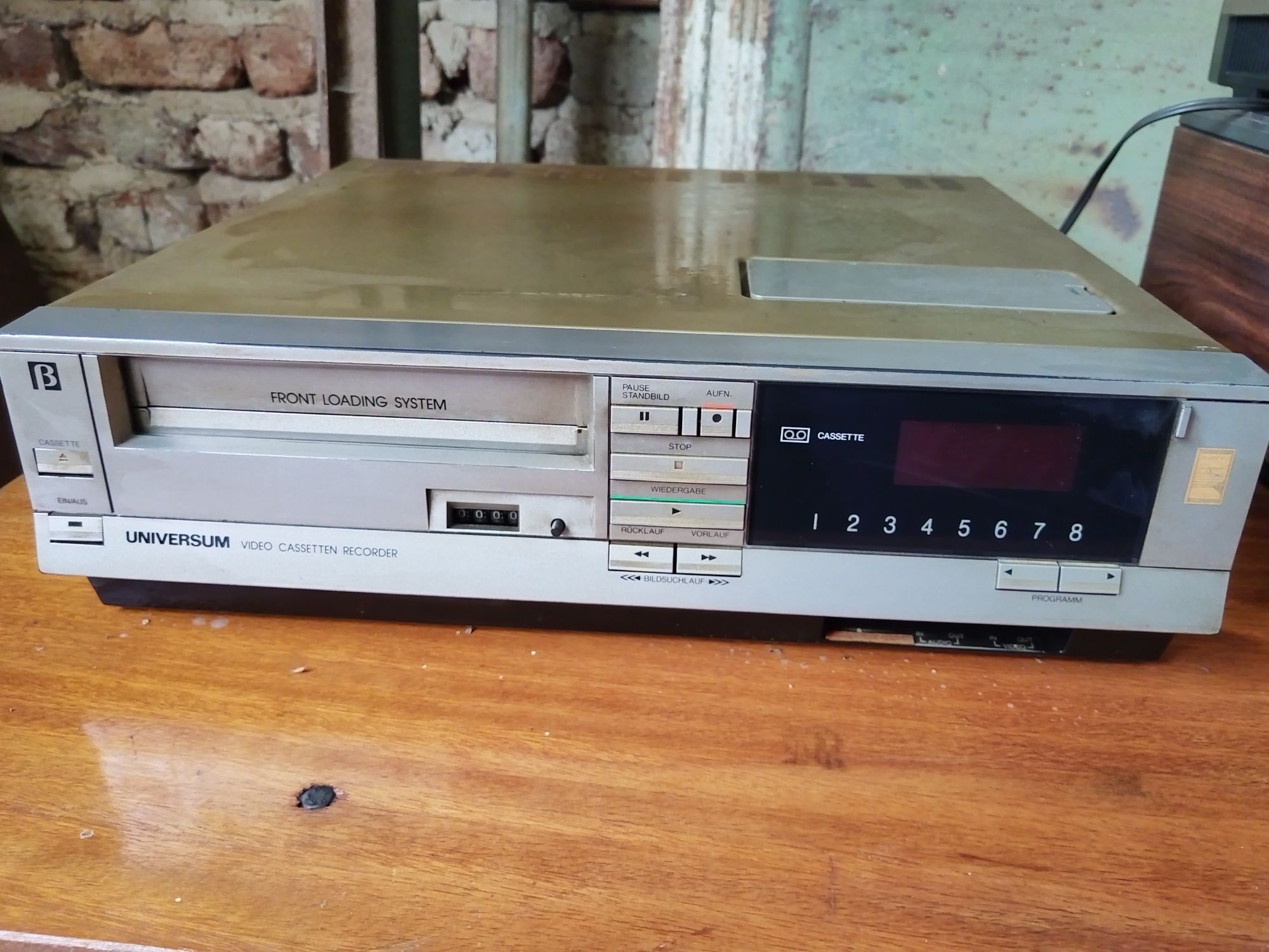 Продавам видео SONY Betamax.