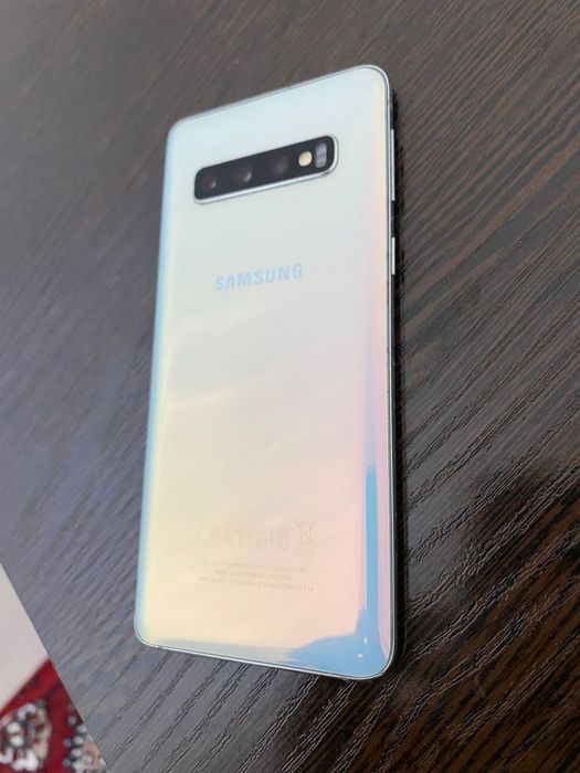 Samsung galaxy s10 8.128 g