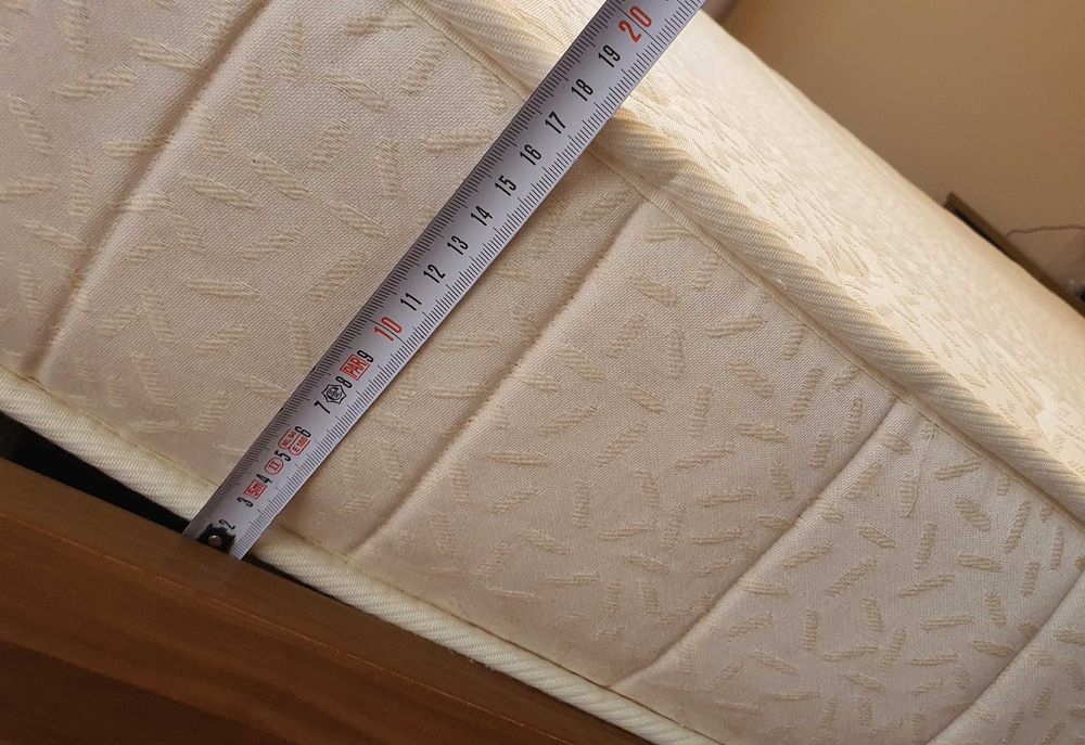 Двулицев матрак Ekon с размери 164x200 см