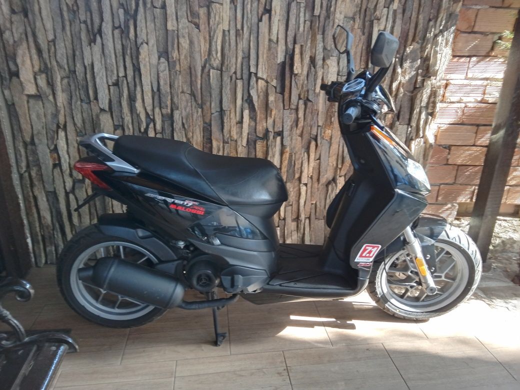 Aprilia Sportcity 50