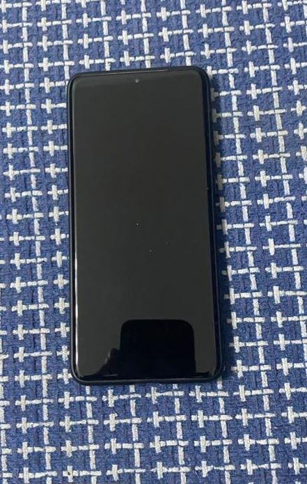 Samsung S20 + 5G  12/256гб