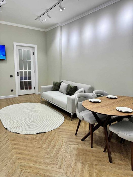 Сдаю срочно новую квартиру напротив Телебашню NRG Hayot 767*