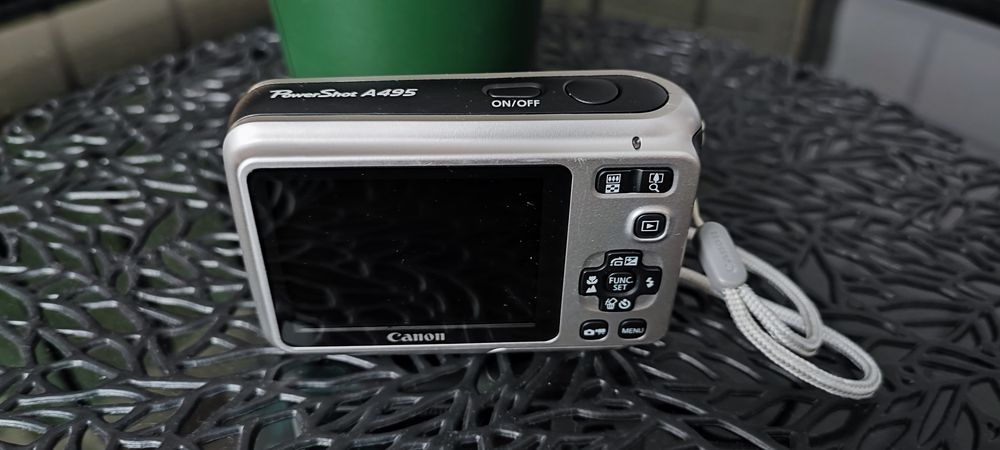 Camera Canon PowerShot A495
