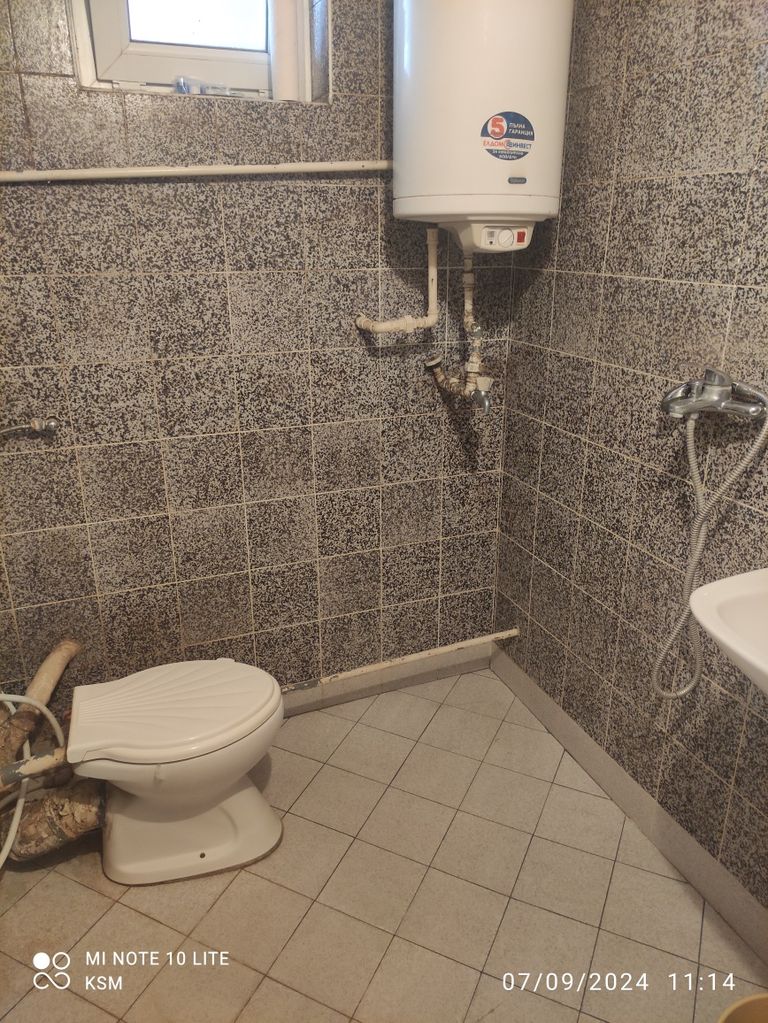 Продава се Двустаен апартамент в Велики Преслав - 67 кв.м за 717 €/кв.м - Снимка #1