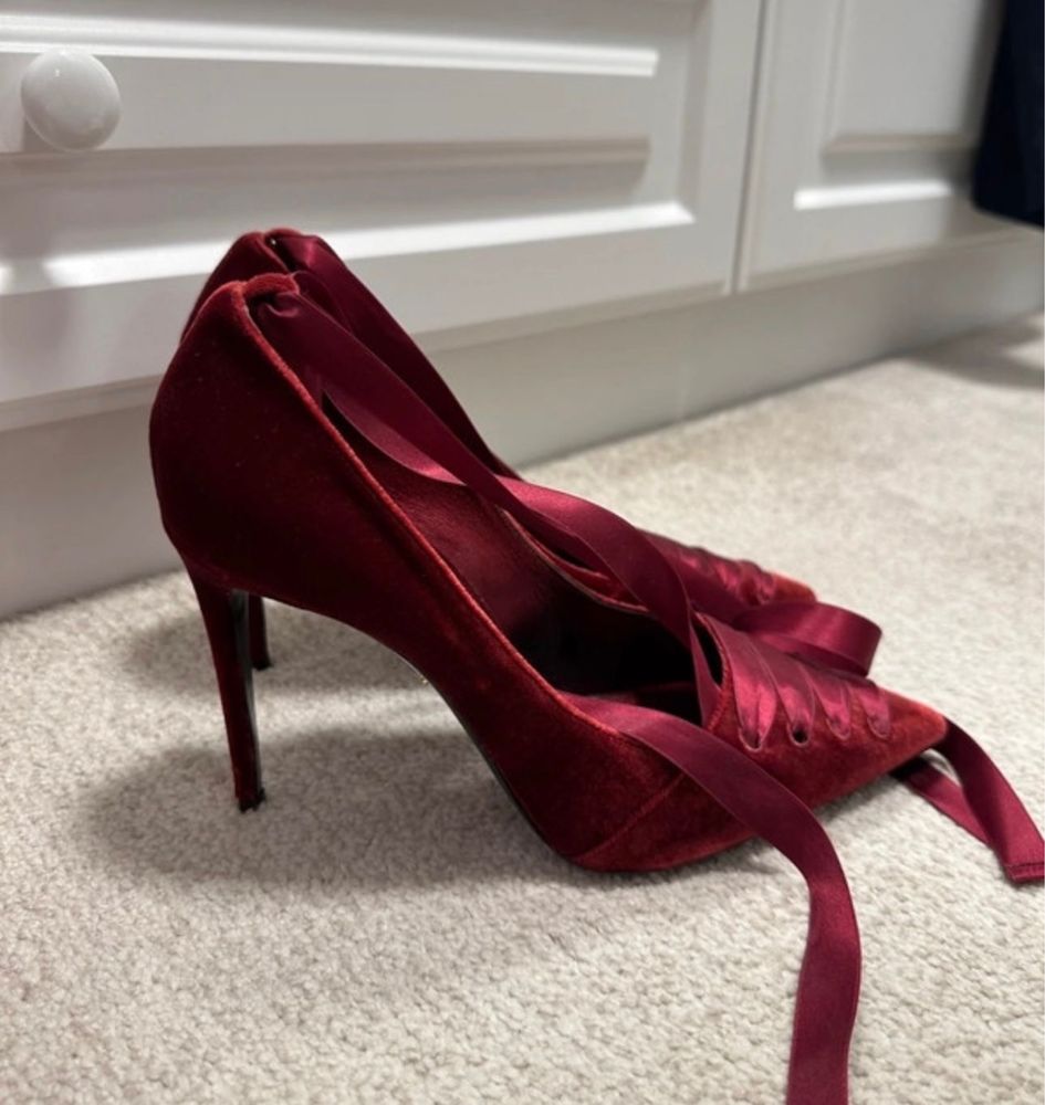 Pantofi Le SILLA catifea