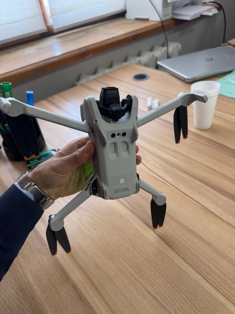 Dron Dji mini 3 Dji RC