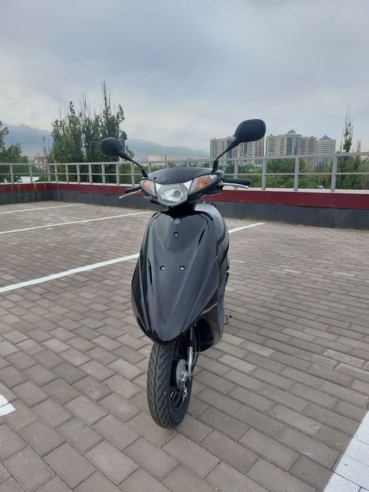Suzuki address v50