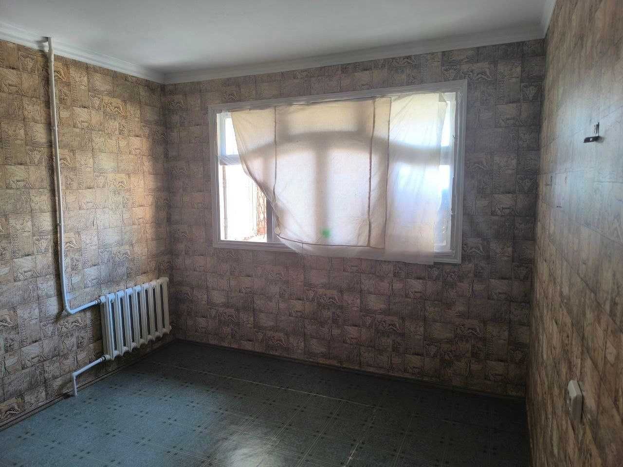 4 комнатная квартира,  Куйлюк центр, ориентир Корзинка,  Французская