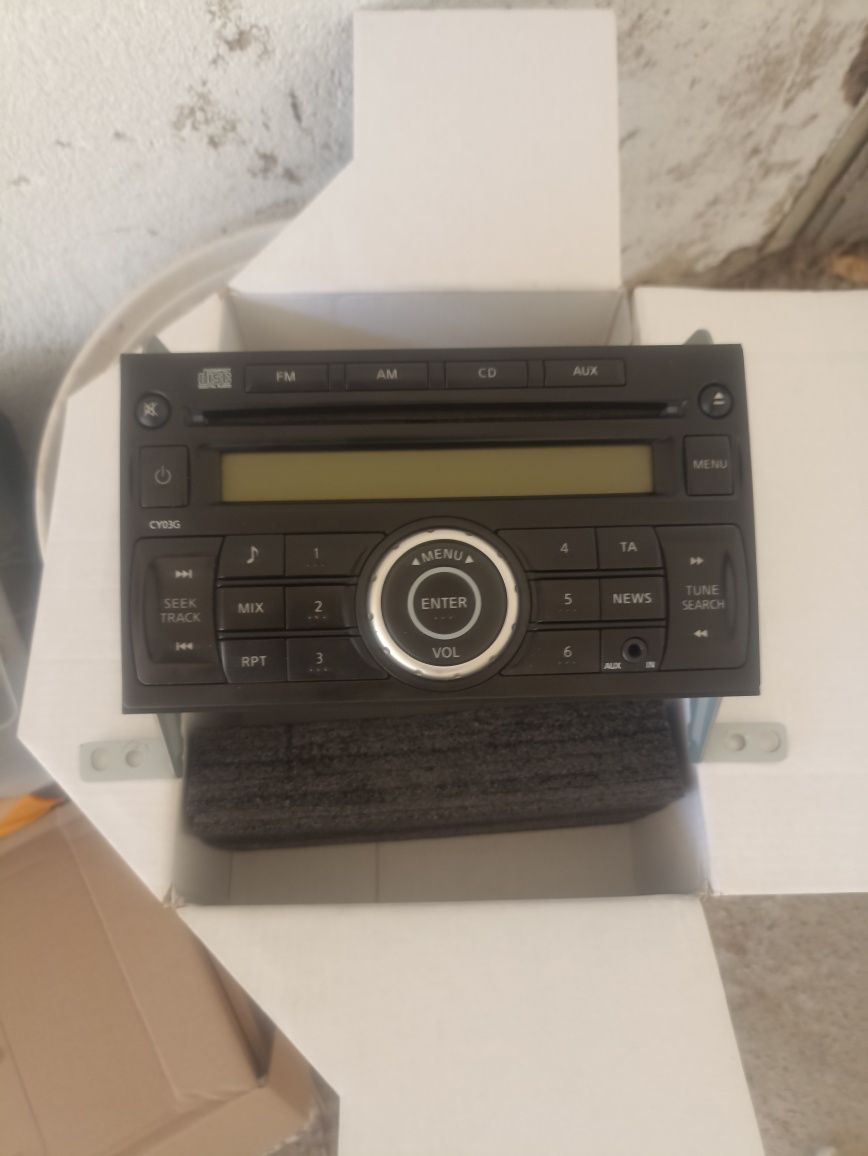 Оригинално Радио CD Nissan
