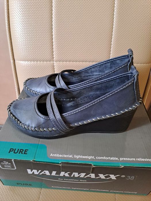 Дамски обувки 38 номер