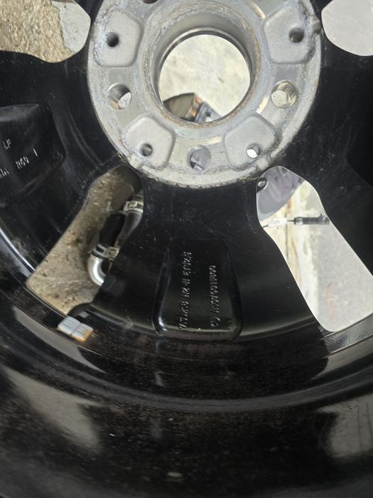 Джанти с гуми за мерцедес