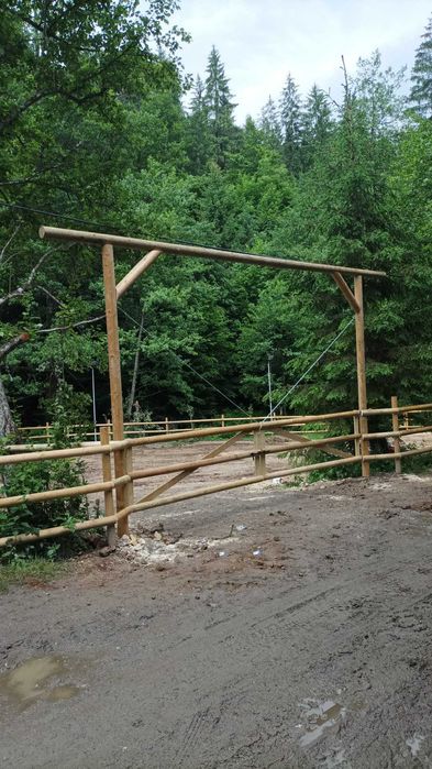 Porti rustice din lemn calibrat