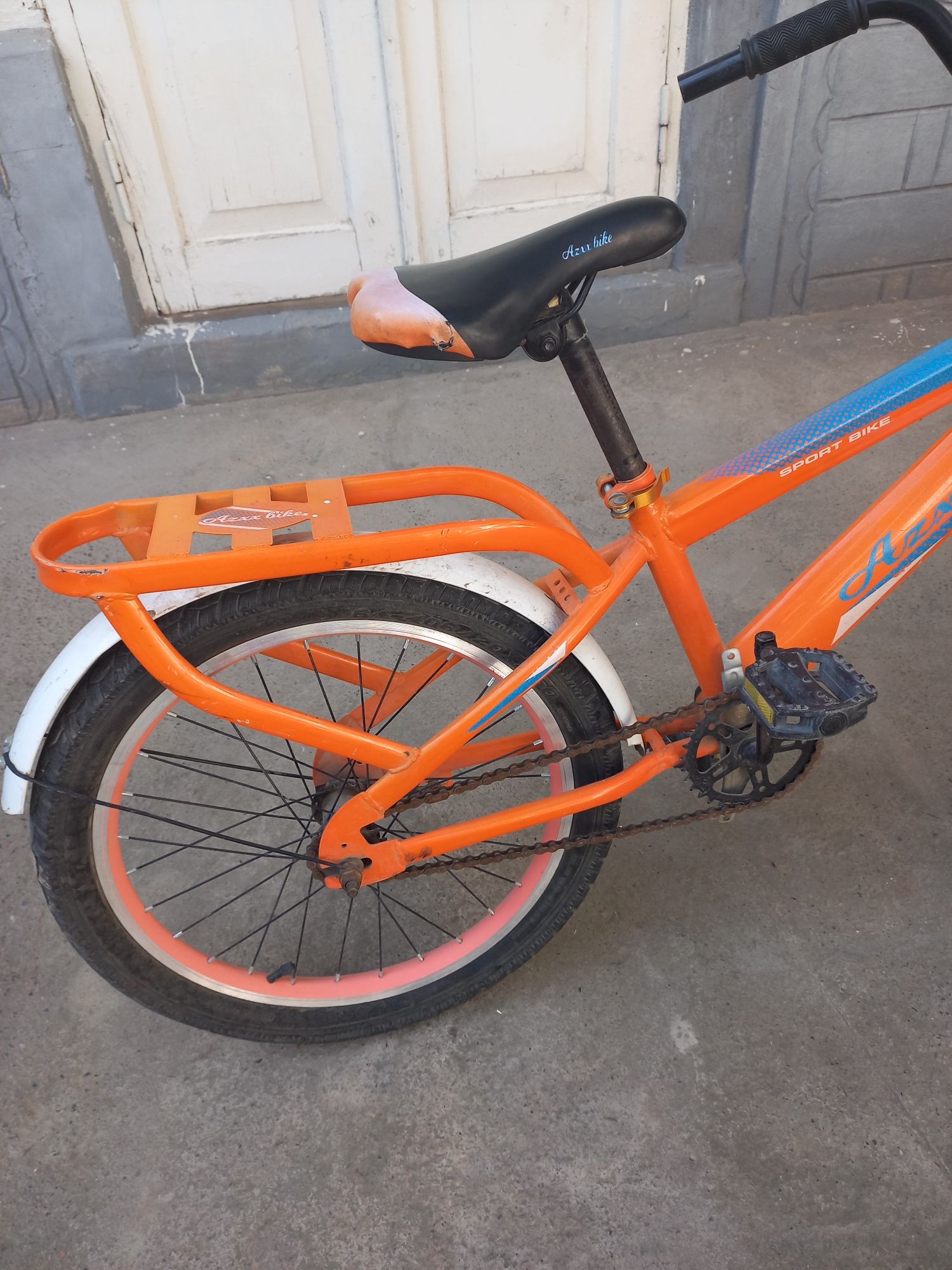 Velosiped sotiladi