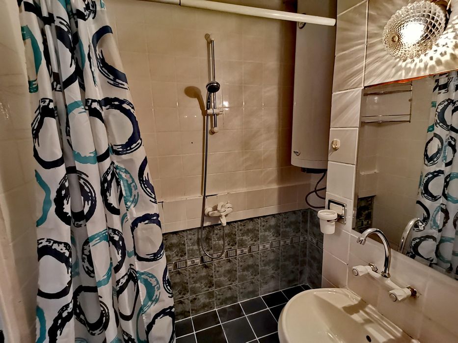 Дава се под наем Двустаен апартамент в Бургас, Братя Миладинови - 66 кв.м за 255 € - Снимка #5