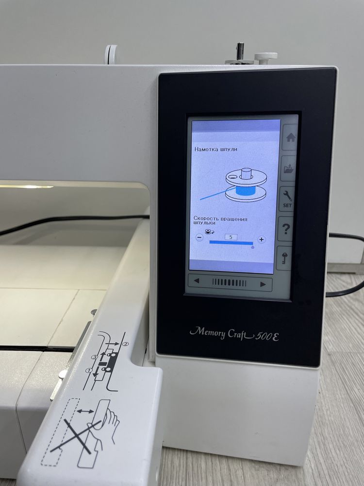 Вышивальная машина Janome Memory Craft 500E