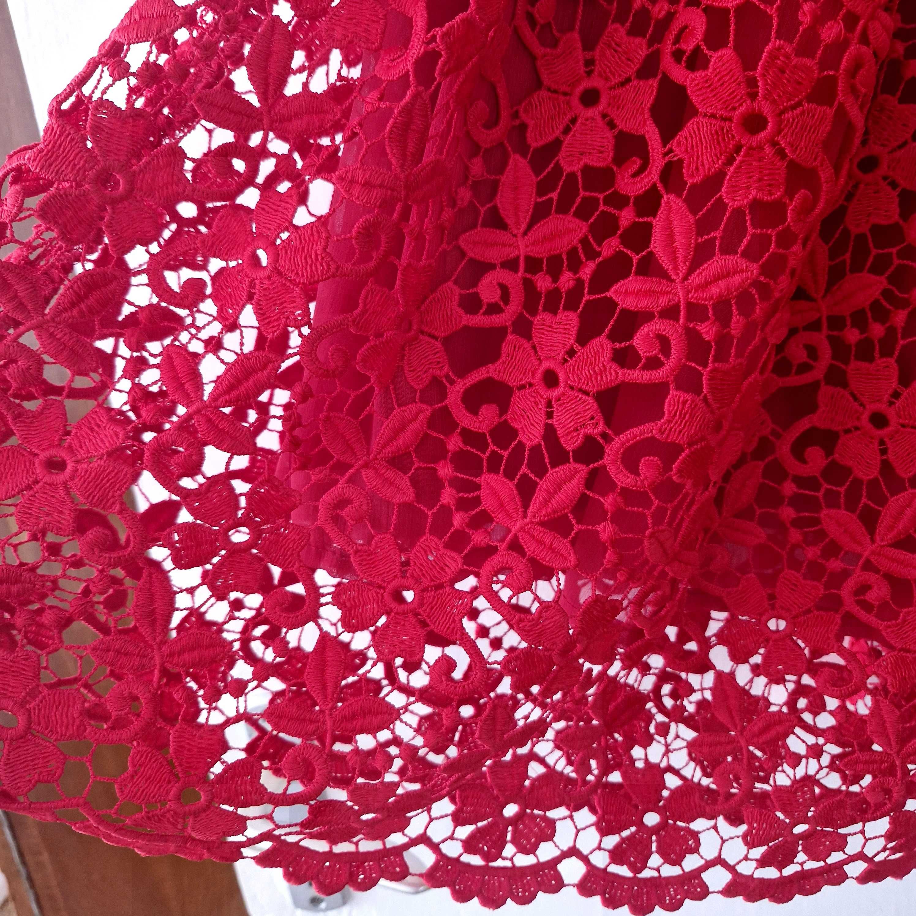 Rochie roșie dantelată elegantă Madness – mărime XS