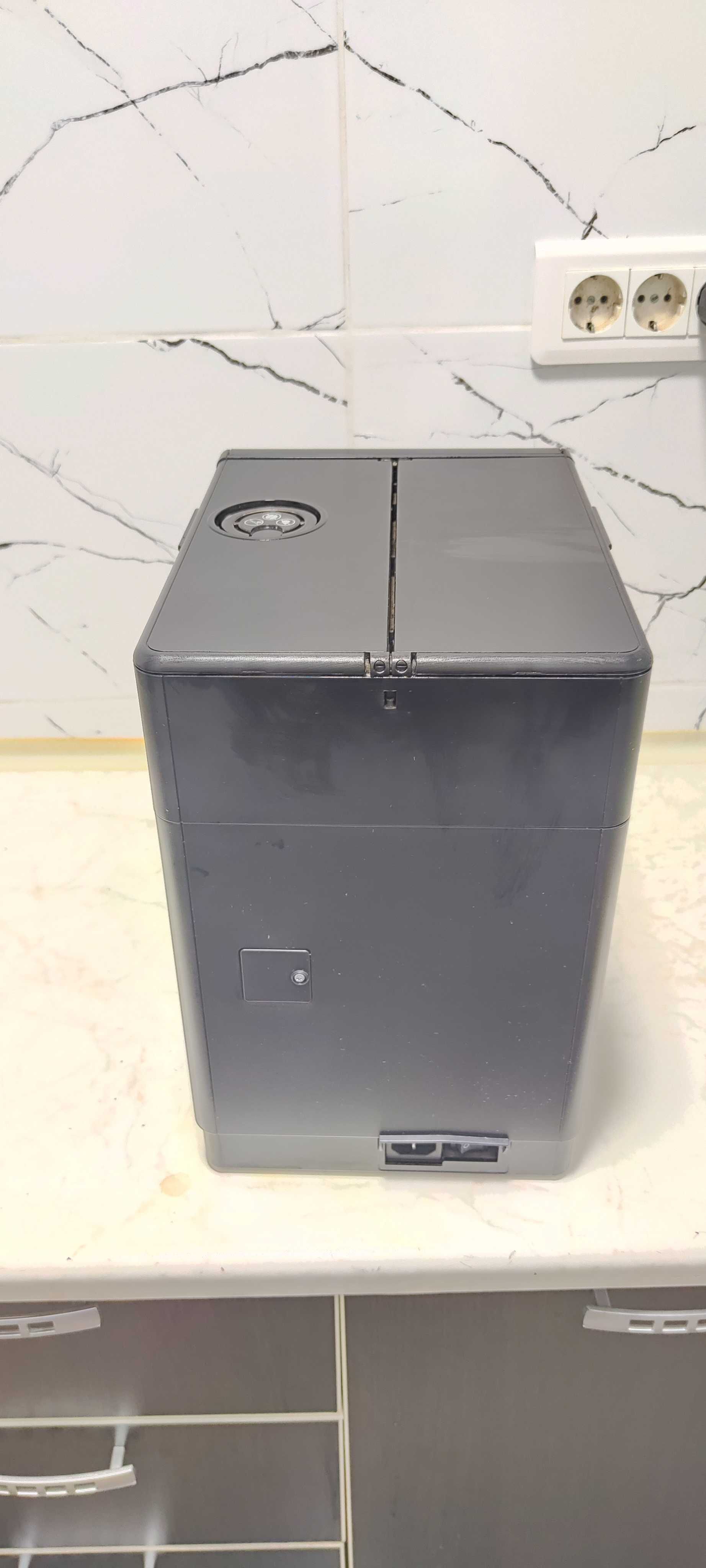 Espressor Automat Saeco Philips HD8829 Aparat cu Cafea Boabe Negru