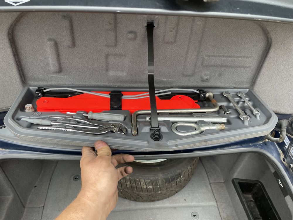 Бмв bmw e39 528 на части