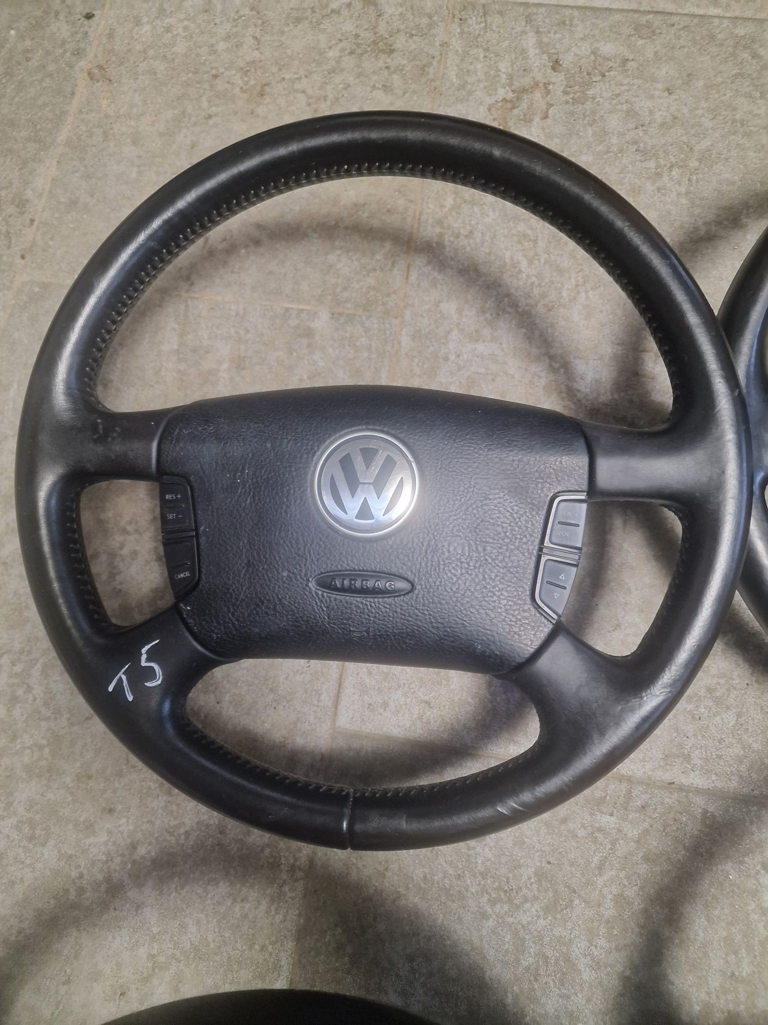 Volan piele cu padele și comenzi volan Vw Golf 5,Vw T5,Seat Altea