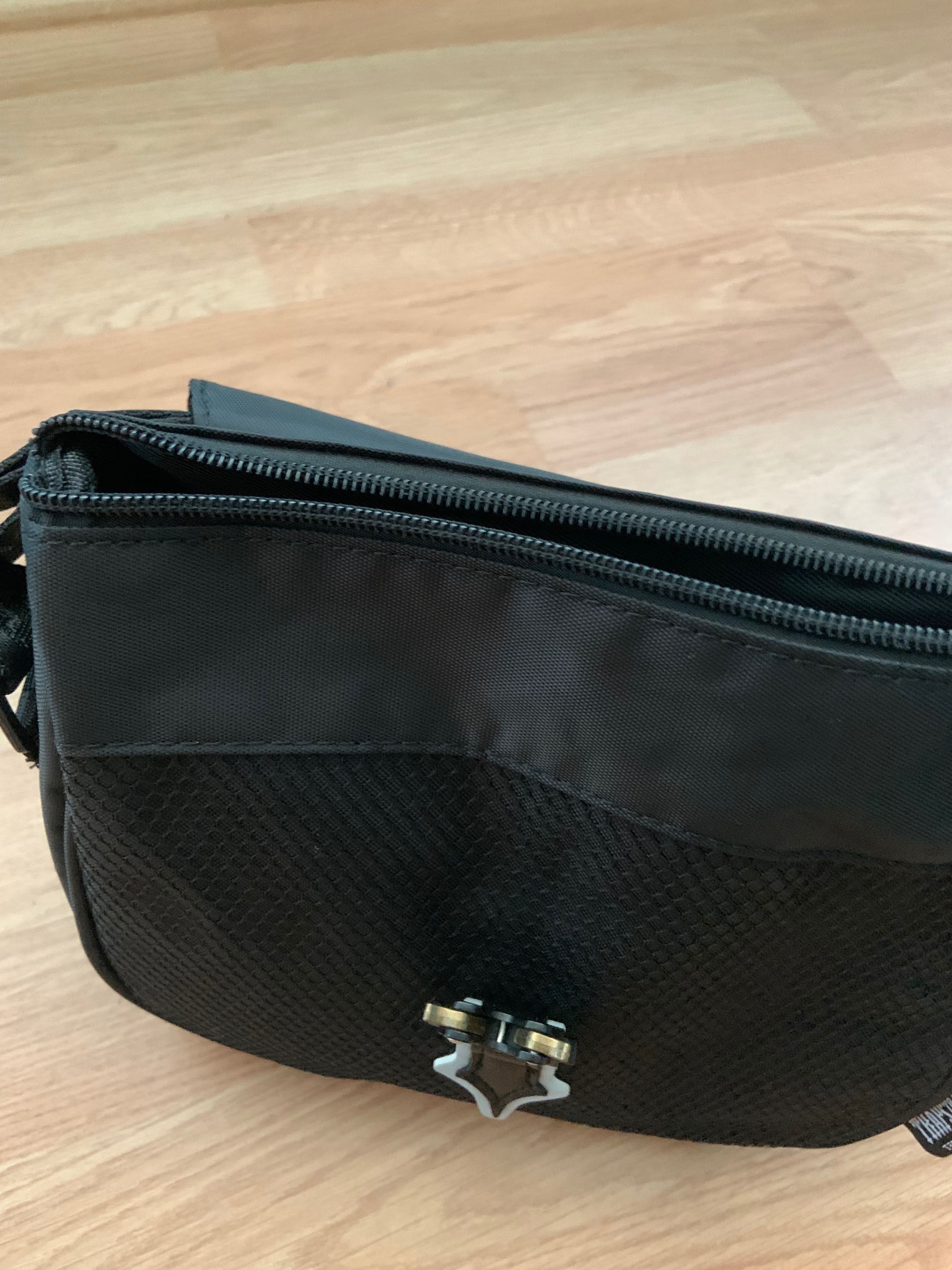 *ПРОМОЦИЯ* Рефлективна Trapstar bag 1.0