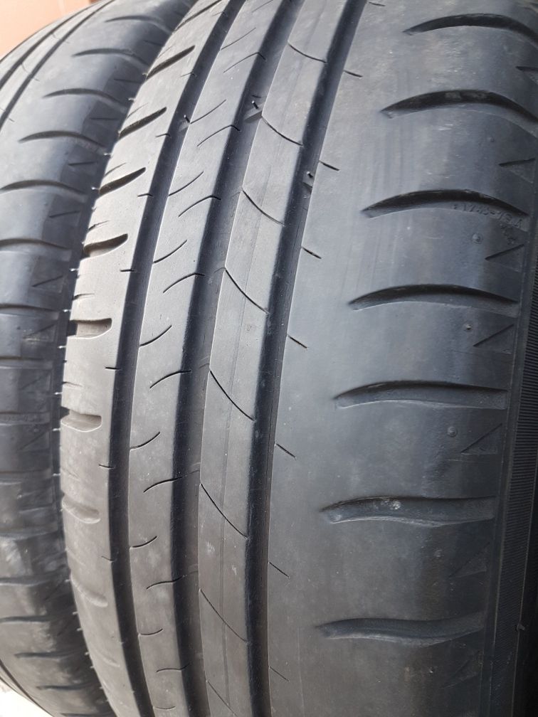 4 бр. летни гуми Michelin 175/65/15 5mm DOT 3411