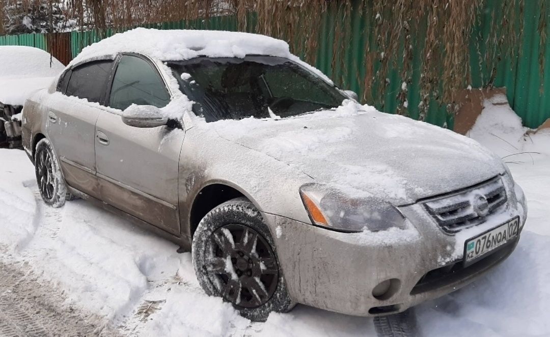 Nissan altima 2,5 механика