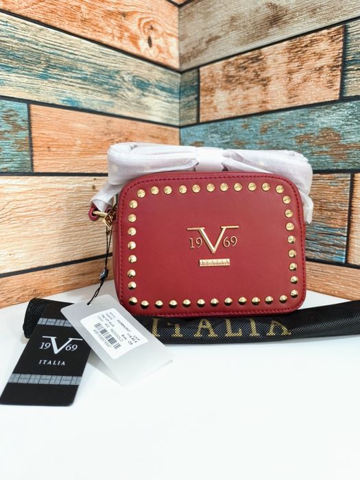 Valentino/Calvin Klein/Hugo Boss/19V69 By Versace