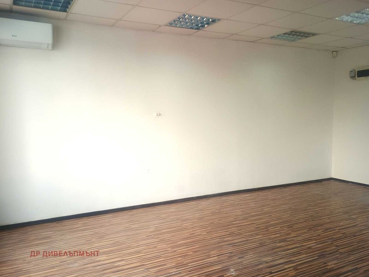 Дава се под наем Офис в София, Враждебна - 100 кв.м за 509.49 € - Снимка #5