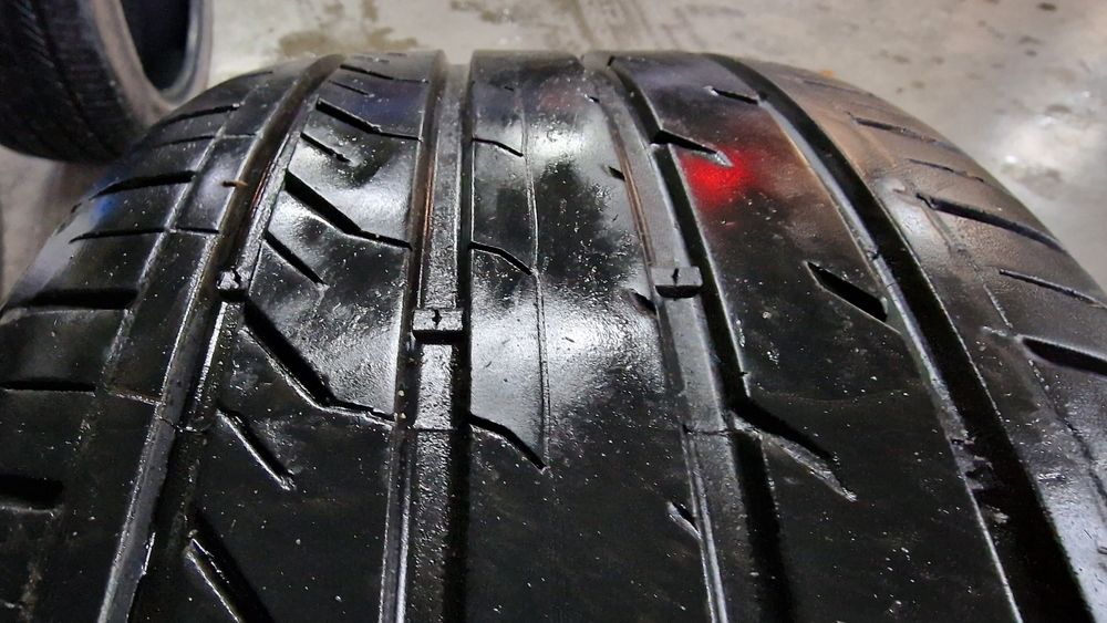 Anvelopa vara 245/45R18 XL