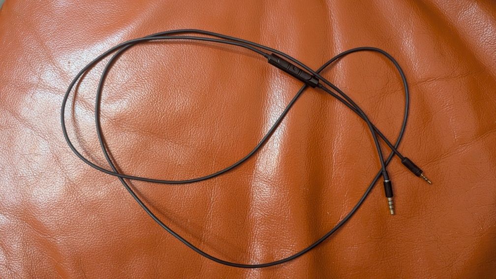Casti Sennheiser Momentum M2 over-ear impecabile