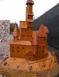 Castelul Bran - macheta sculptata in lemn -  realizata manual